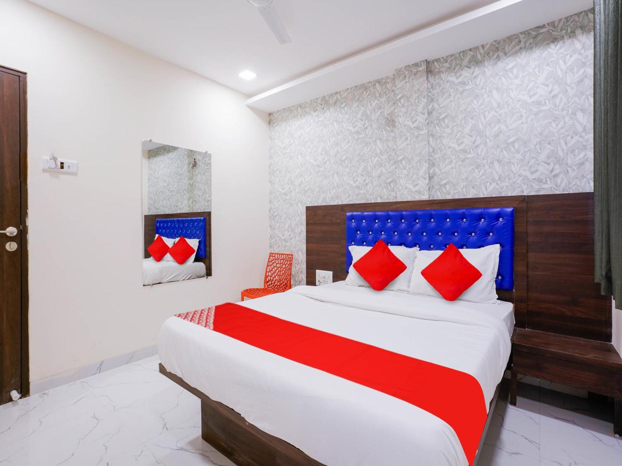 Hotel O King Residency Near Bharat Talkies Мумбай Екстериор снимка