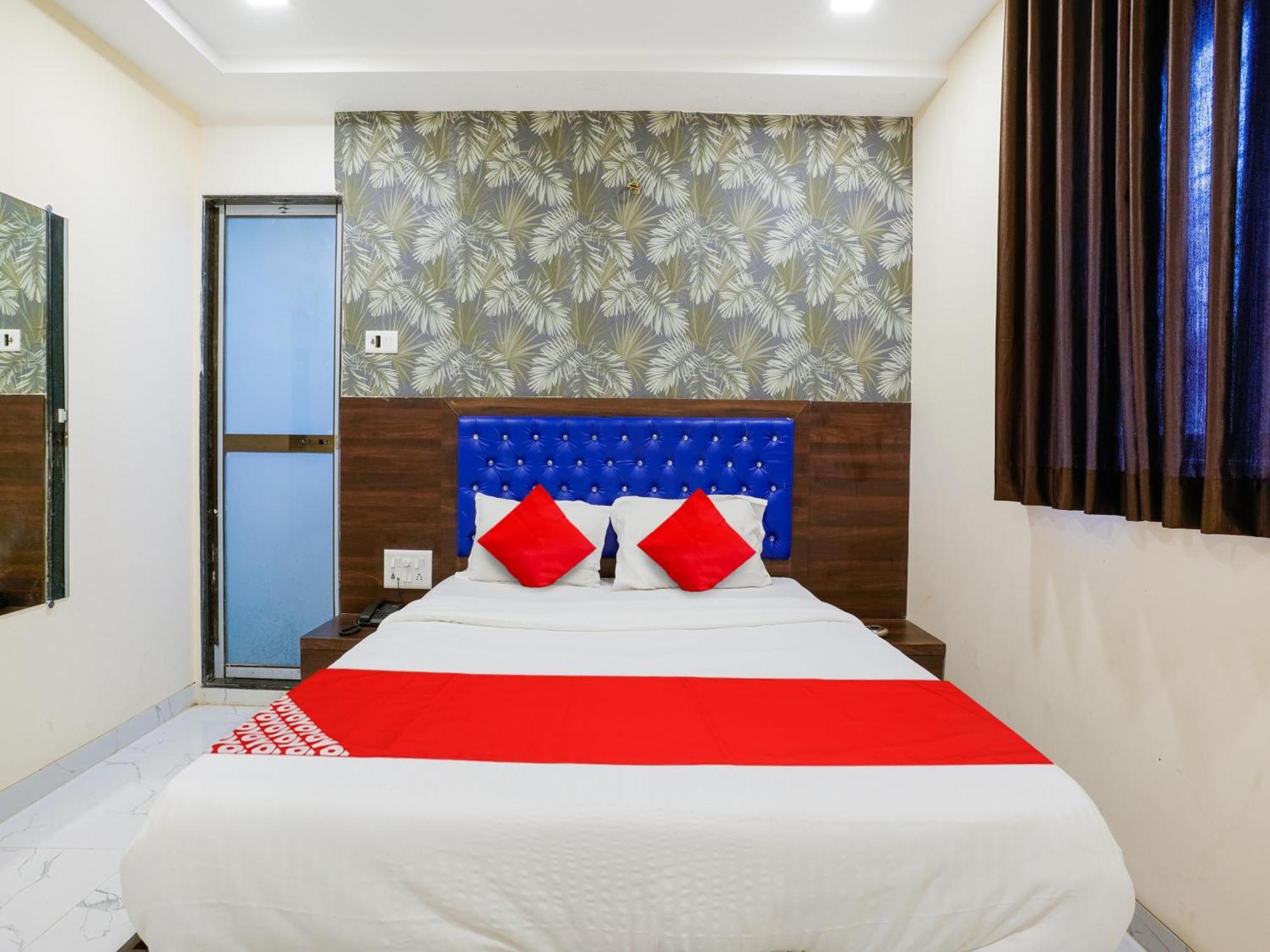 Hotel O King Residency Near Bharat Talkies Мумбай Екстериор снимка