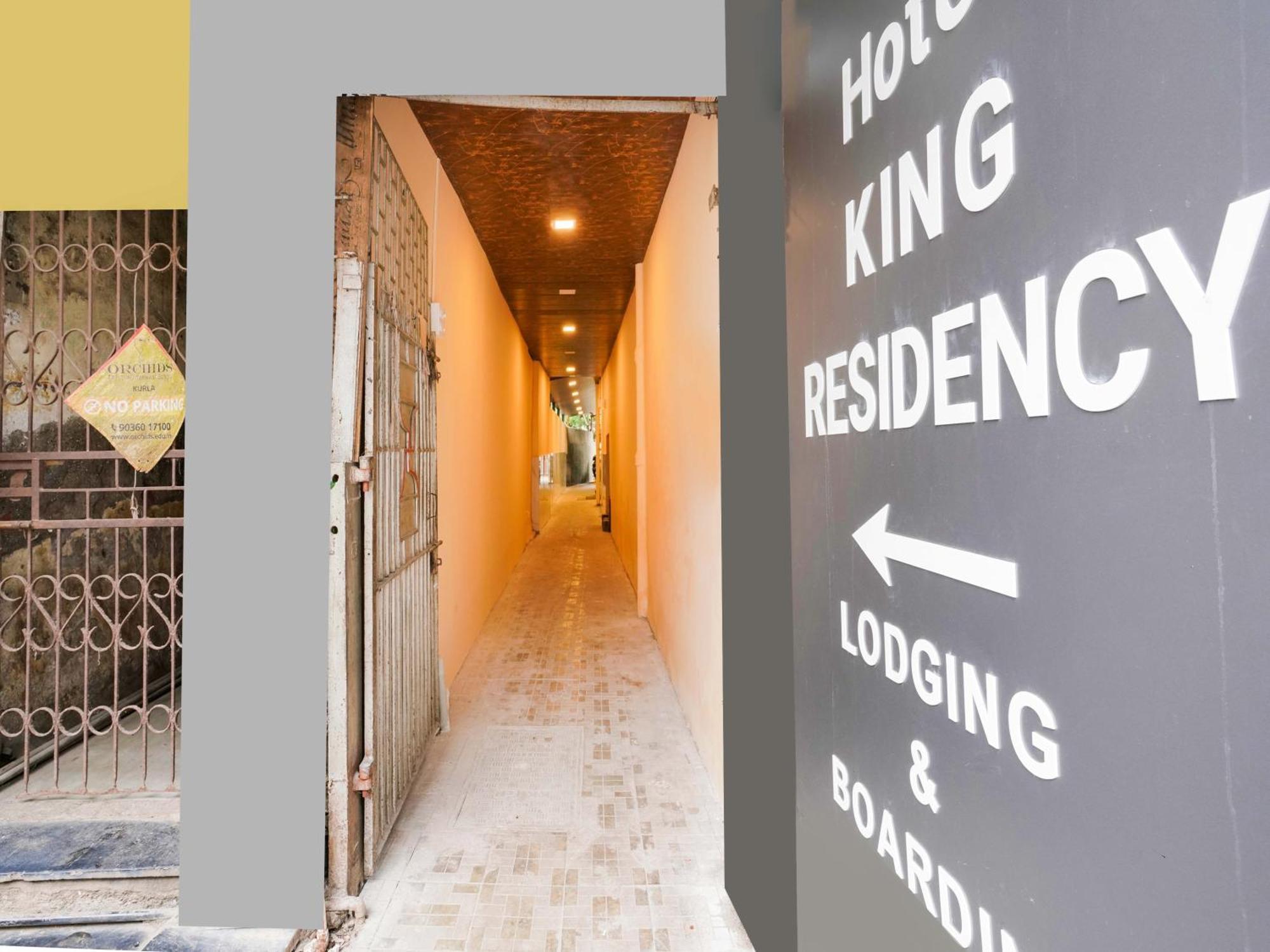 Hotel O King Residency Near Bharat Talkies Мумбай Екстериор снимка